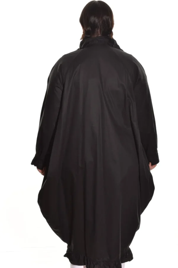 Cheyenne. Long Coat With Ruffles In Cotton Poplin.