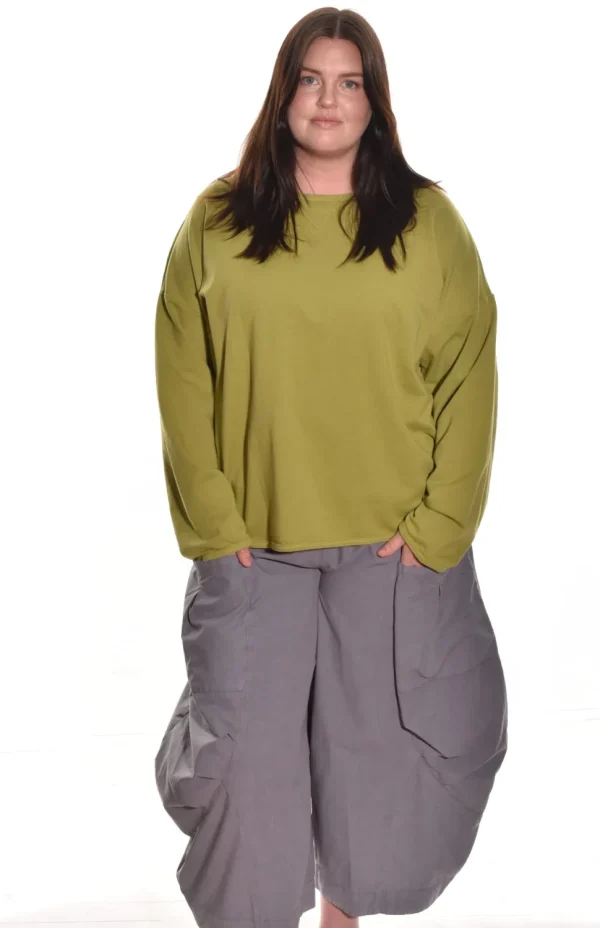 Eleven Stitch Design By Gerties. Double pocket Pant.