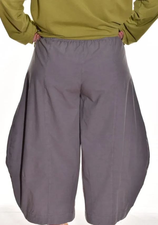 Eleven Stitch Design By Gerties. Double pocket Pant.