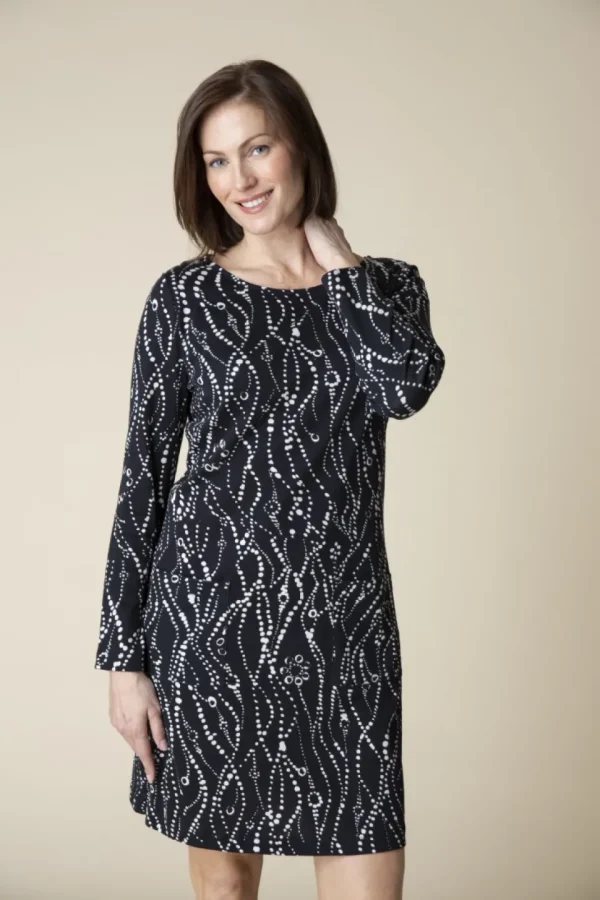 Habitat. Cozy Ribbed Wavy Dots Easy Pocket Dress.