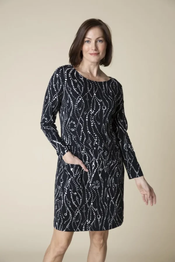 Habitat. Cozy Ribbed Wavy Dots Easy Pocket Dress.