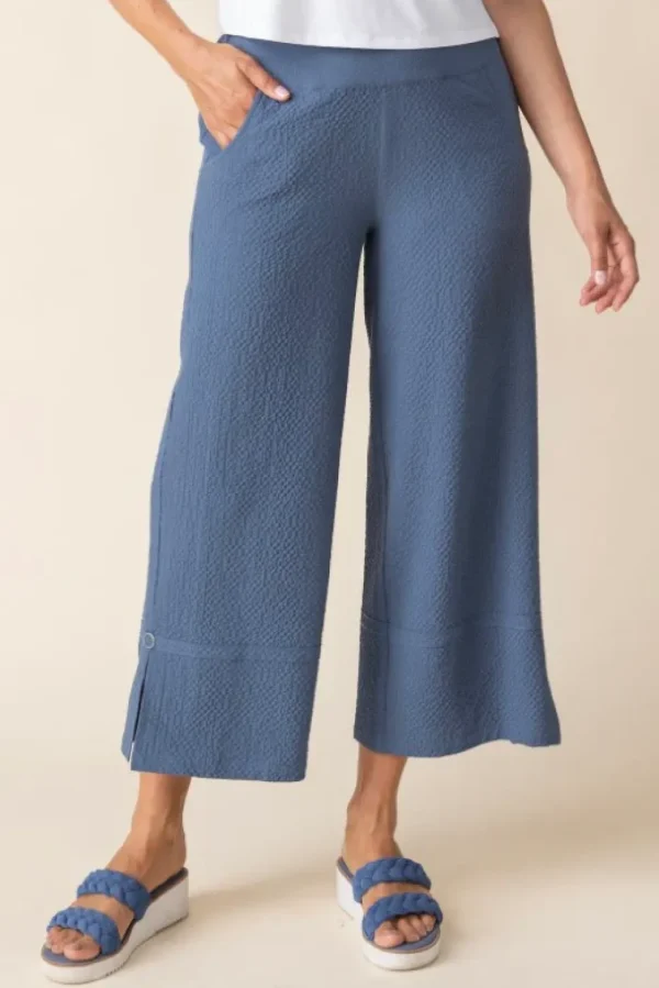 Habitat. Relaxed Split Hem Crop Pant In Pucker Weave. #21372.