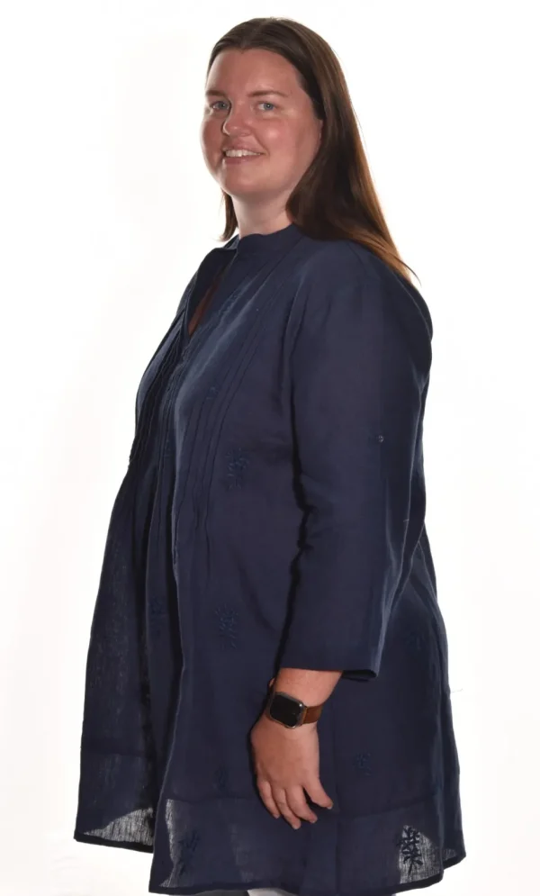Lea. Embroidered Pintuck Tunic In Medium Weight Linen.