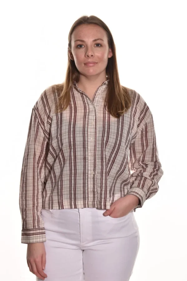 Lea. One Size Boxy Button Top.
