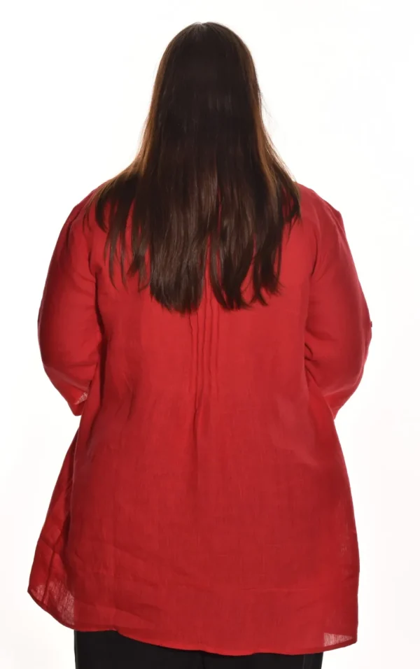 Lea. Pintuck Tunic In Medium Weight Linen.
