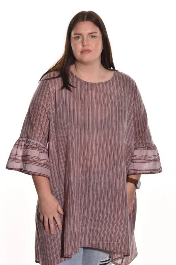 Lea. Ruffle Sleeve Tunic.