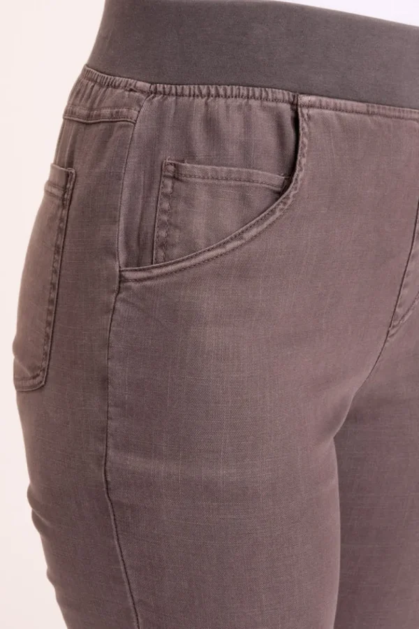 Wearables By XCVI. Lorilei Pant.